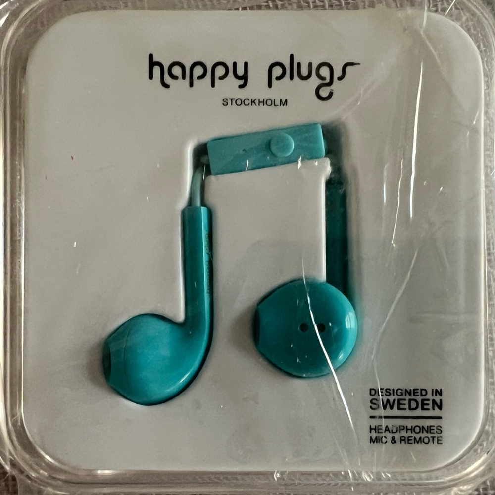 Happy Plugs headphones with Mic. New in package